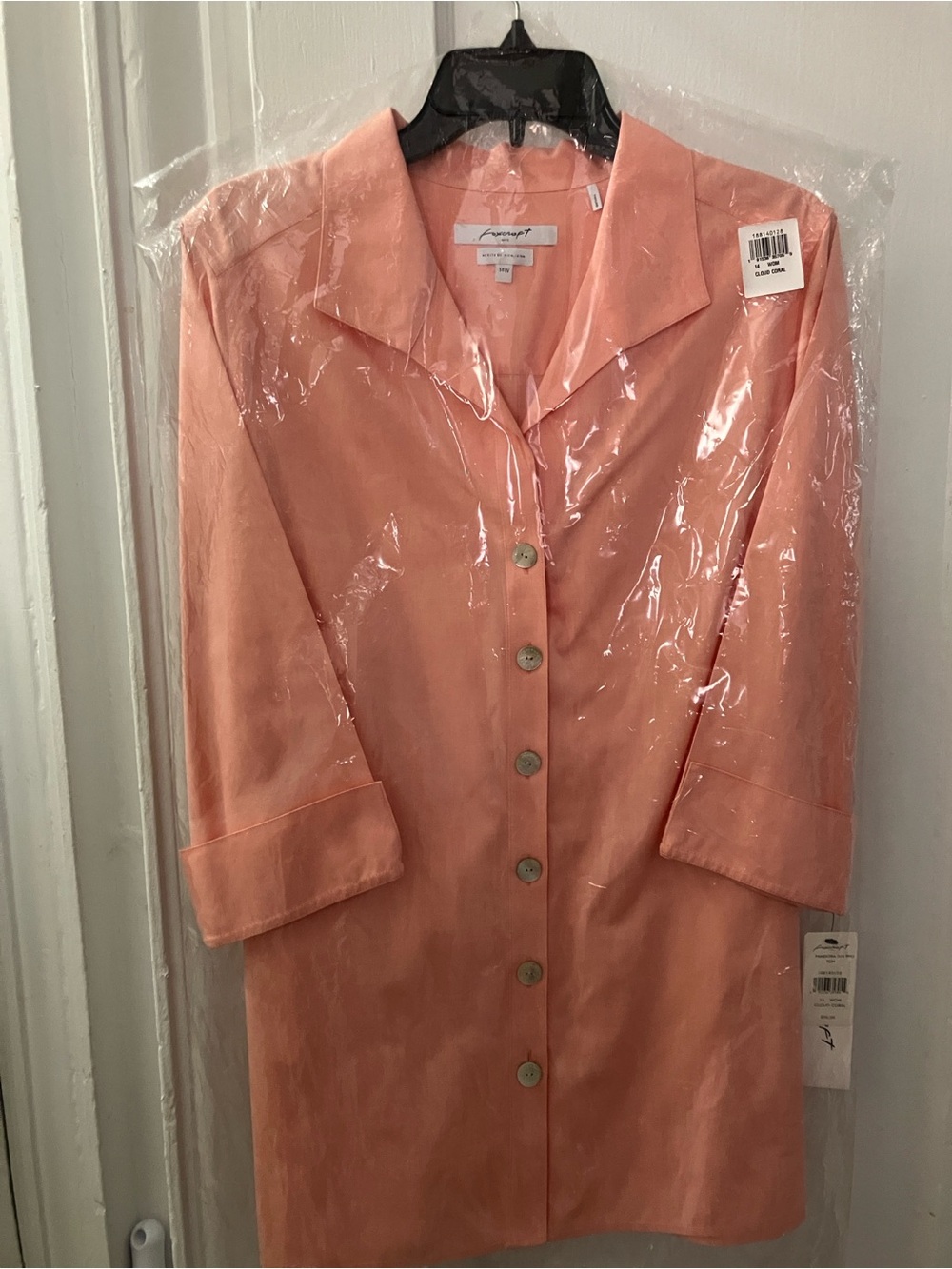 Foxcroft NWT Heritage Non-iron Cloud Coral Button-Front 3/4 sleeve Blouse